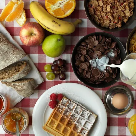 Отель Berggasthaus Crest'ota Ленцерхайде